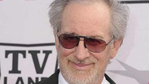 Steven Spielberg renueva a sus guionistas para 'Terra Nova'