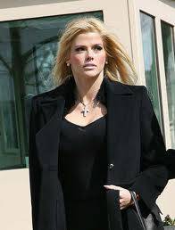 Anulan condena de ex novio de Anna Nicole Smith