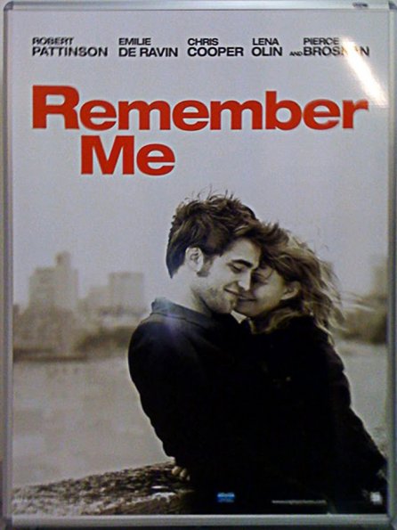 Robert Pattinson habla de Emilie De Ravin por Remember Me