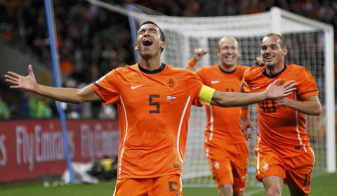 Mundial Sudáfrica 2010: Holanda eliminó a Uruguay y clasificó a la final Mundial Sudáfrica 2010: Holanda eliminó a Uruguay y clasificó a la final
