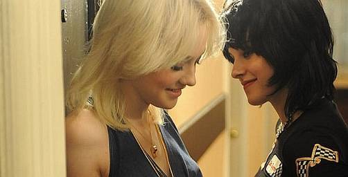 Kristen Stewart y Dakota Fanning llegan a España