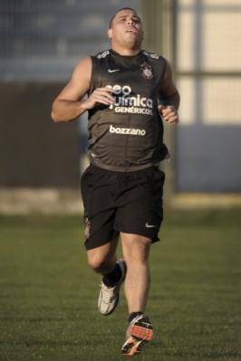 Ronaldo se somete a un examen de paternidad