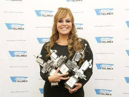 Jenni Rivera lanza 'La gran señora'