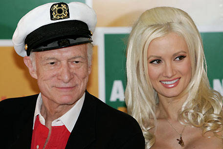 Holly Madison quedo muy sorprendida con el compromiso de Hugh Hefner