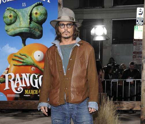 Johnny Depp encabeza taquilla con Rango en EU