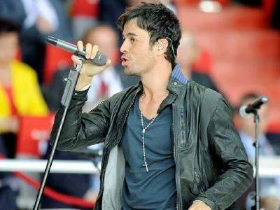 Enrique Iglesias y su sencillo 'No me digas que no' en los primeros lugares