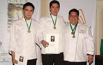 Chile: Homero Burgos y César Ramírez, campeones del Torneo Gastronómico de Achiga Chile: Homero Burgos y César Ramírez, campeones del Torneo Gastronómico de Achiga