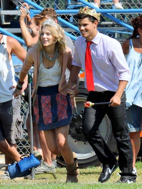 Taylor Swift y Justin Bieber actuarían en el spin off de Valentine´s Day Taylor Swift y Justin Bieber actuarían en el spin off de Valentine´s Day