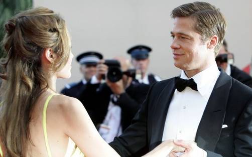 Angelina Jolie quiere que Brad Pitt se haga unos retoques