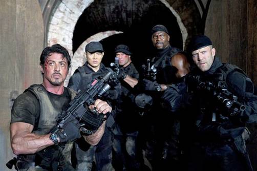 Sylvester Stallone no dirigirá ni escribirá 'The Expendables 2'