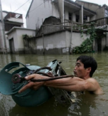 China: al menos 127 muertos por deslaves China: al menos 127 muertos por deslaves