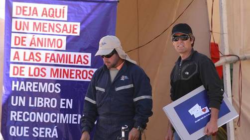 Chile reconocerá la fuerza de los mineros con un libro, deja tu mensaje