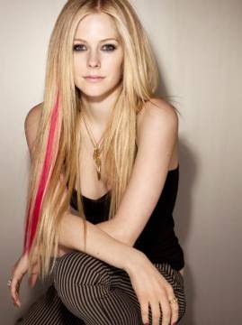 Avril Lavigne fotos inéditas para Lucky Magazine 2007