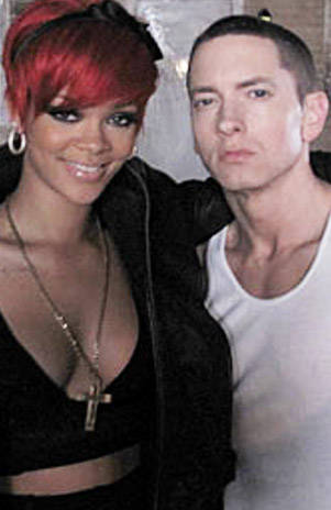 Eminem se habría obsesionado con Rihanna luego de grabar video juntos