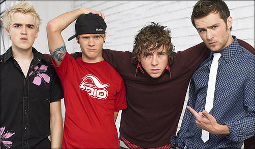 McFly anuncia nombre de nuevo disco