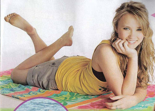 Emily Osment llega a Brasil en octubre