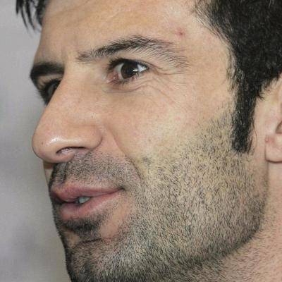 Figo quiere enfrentarse al Real Madrid para 'regresar a casa'