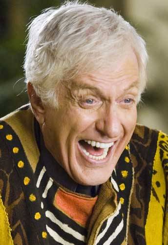 Van Dyke sufre una lesión y cancela nuevo show Van Dyke sufre una lesión y cancela nuevo show