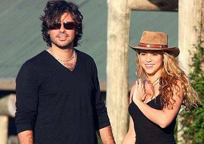 Shakira dejó a Gerard Piqué y acudió a cumpleaños de Antonio de la Rúa