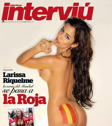 Larissa Riquelme se desnudó por España Larissa Riquelme se desnudó por España