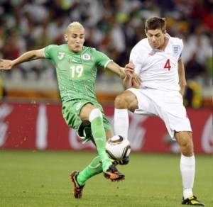 Steven Gerrard abuchearía a la selección de Inglaterra si fuese un fan inglés Steven Gerrard abuchearía a la selección de Inglaterra si fuese un fan inglés