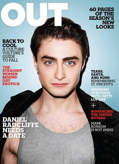 Daniel Radcliffe posó con un transexual en la revista 'Out'