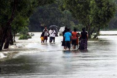 Más de 60.000 desplazados por las inundaciones en la capital de Sri Lanka