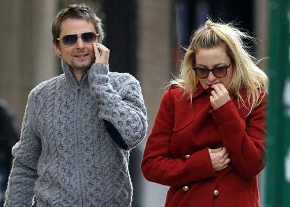 Kate Hudson y Matthew Bellamy esperan su primer hijo