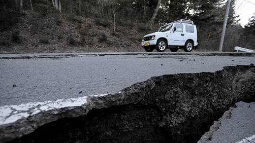 Terremoto Japón: Una réplica de 6.4 golpea a Honshu, cerca del reactor nuclear dañado