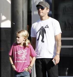 La hija de Ryan Phillippe es 'anti-Bieber'