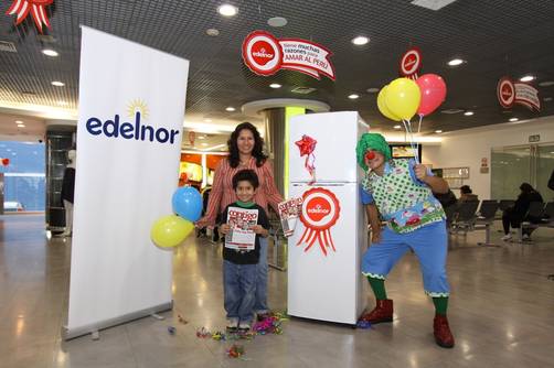 Edelnor premió lectoría de su revista 'CONTIGO'
