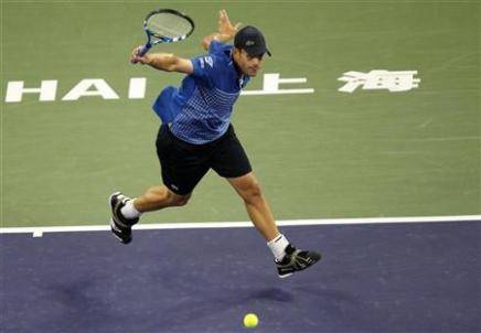 Roddick y Ferrer avanzan en el Masters de Shanghái