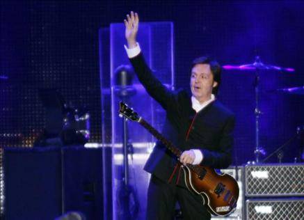 McCartney revive la magia de los Beatles en Argentina