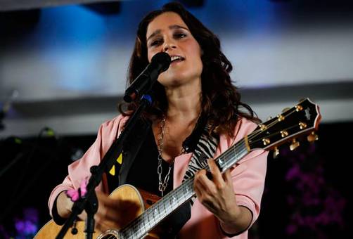 Grammy Latino 2010: Julieta Venegas 'Mejor Video Musical Versión Corta'