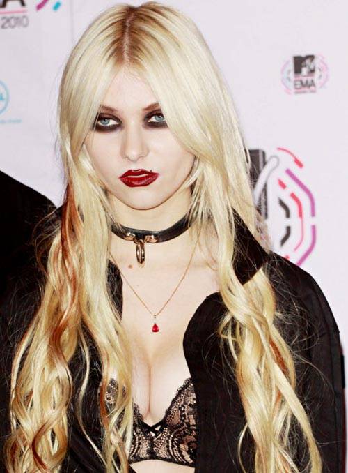 Taylor Momsen culpa a sus padres de haberle robado su infancia