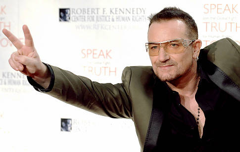 Bono sí compró acciones de Facebook