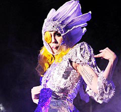 Lady Gaga, Eminen y Katy Perry cantarán en los Grammy