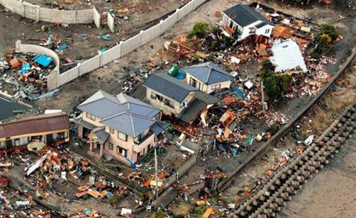 Sin agua ni comida tras el trágico terremoto en Japón