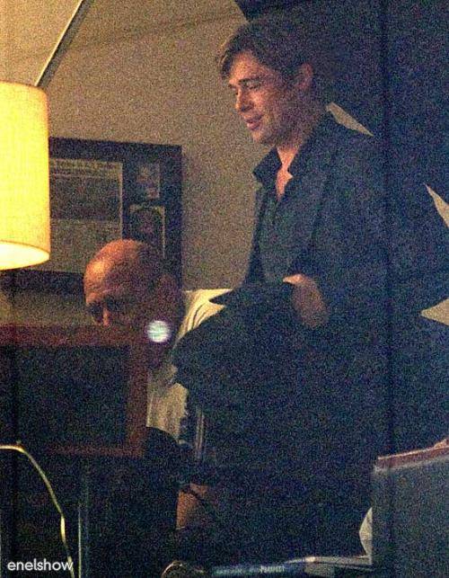 Brad Pitt se quitó la barba Brad Pitt se quitó la barba