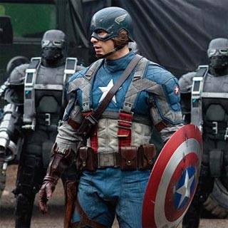 Chris Evans en una nueva imagen como Capitán América