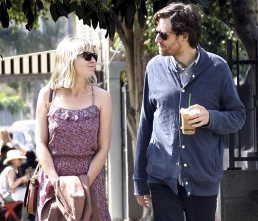 Kirsten Dunst y su novio en paseo romántico por California