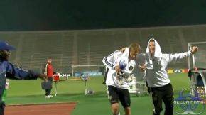 No son 'troncos': Bastian Schweinsteiger y Holger Badstuber también bailan No son 'troncos': Bastian Schweinsteiger y Holger Badstuber también bailan