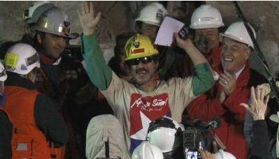 Venden recuerdos del rescate de los 33 mineros chilenos en la web