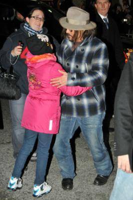 Johnny Depp protegió a una niña de los paparazzi