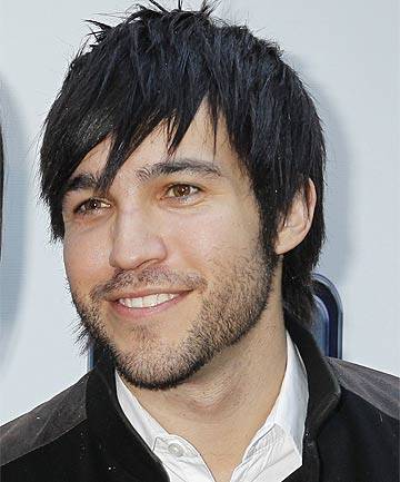 Pete Wentz: Gracias a Dios, existe Charlie Sheen