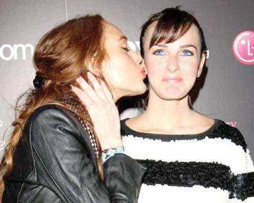 Lindsay Lohan es mala influencia para su hermana menor, según su padre Lindsay Lohan es mala influencia para su hermana menor, según su padre