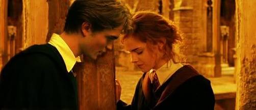 Robert Pattinson y Emma Watson actuarían juntos en Dark Arc