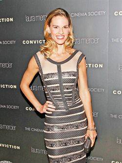 Hilary Swank: Tener fama va de la mano con ser solitario
