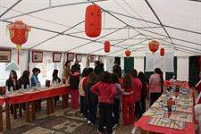 Escolares de Badajoz conocen la cultura, costumbres y gastronomía orientales Escolares de Badajoz conocen la cultura, costumbres y gastronomía orientales