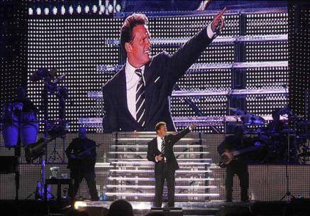 Luis Miguel continuará su gira mundial en EU en enero